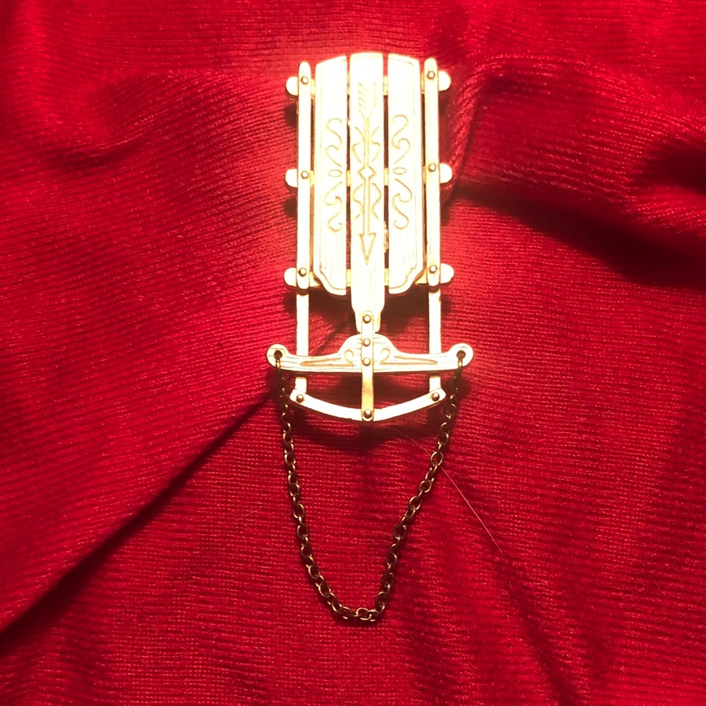 Vintage Jonette Jewelry Gold Tone Winter Sled Pin Brooch Signed "JJ"